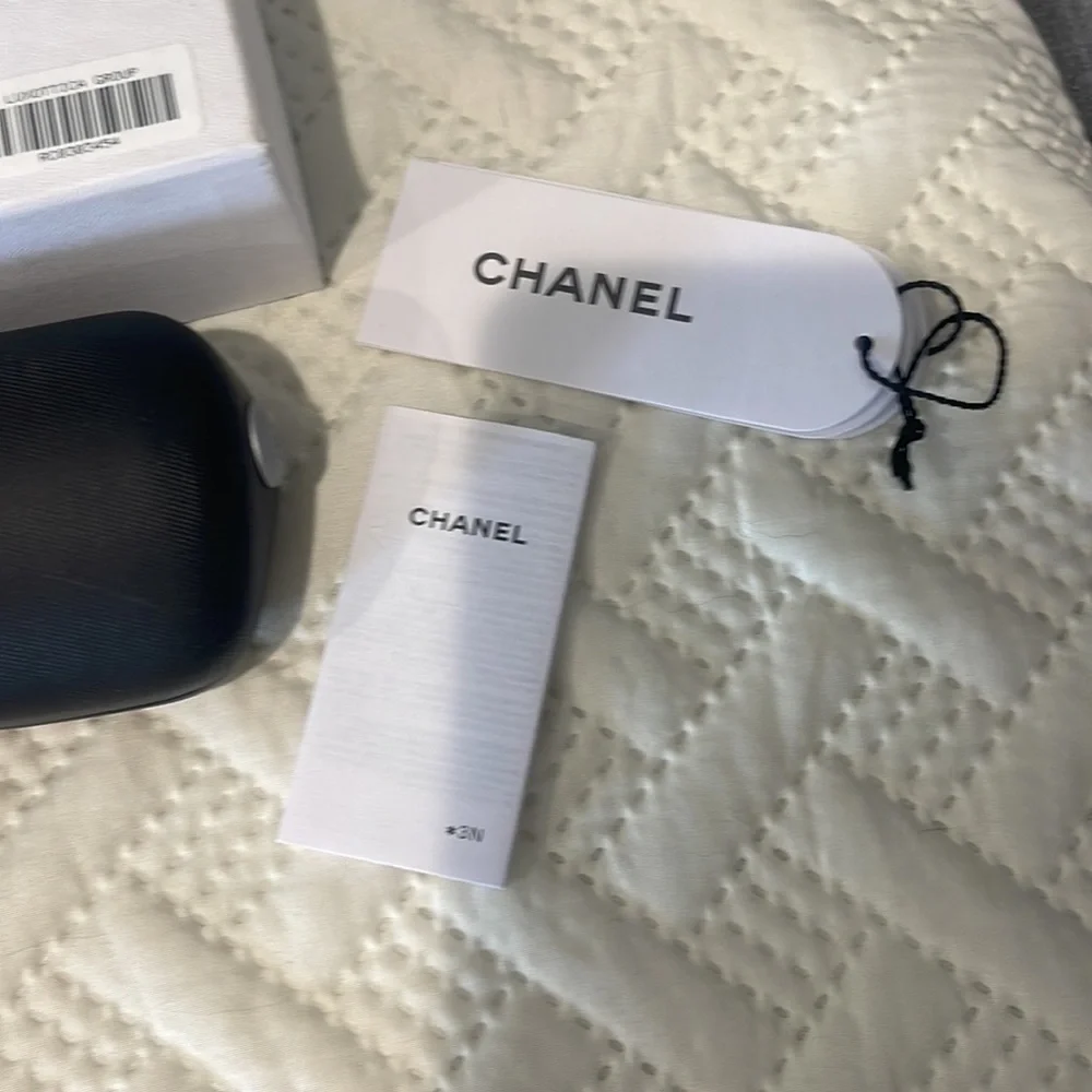 Authentic Chanel Sunglasses (See all pics for details ) - Picture 10 of 10